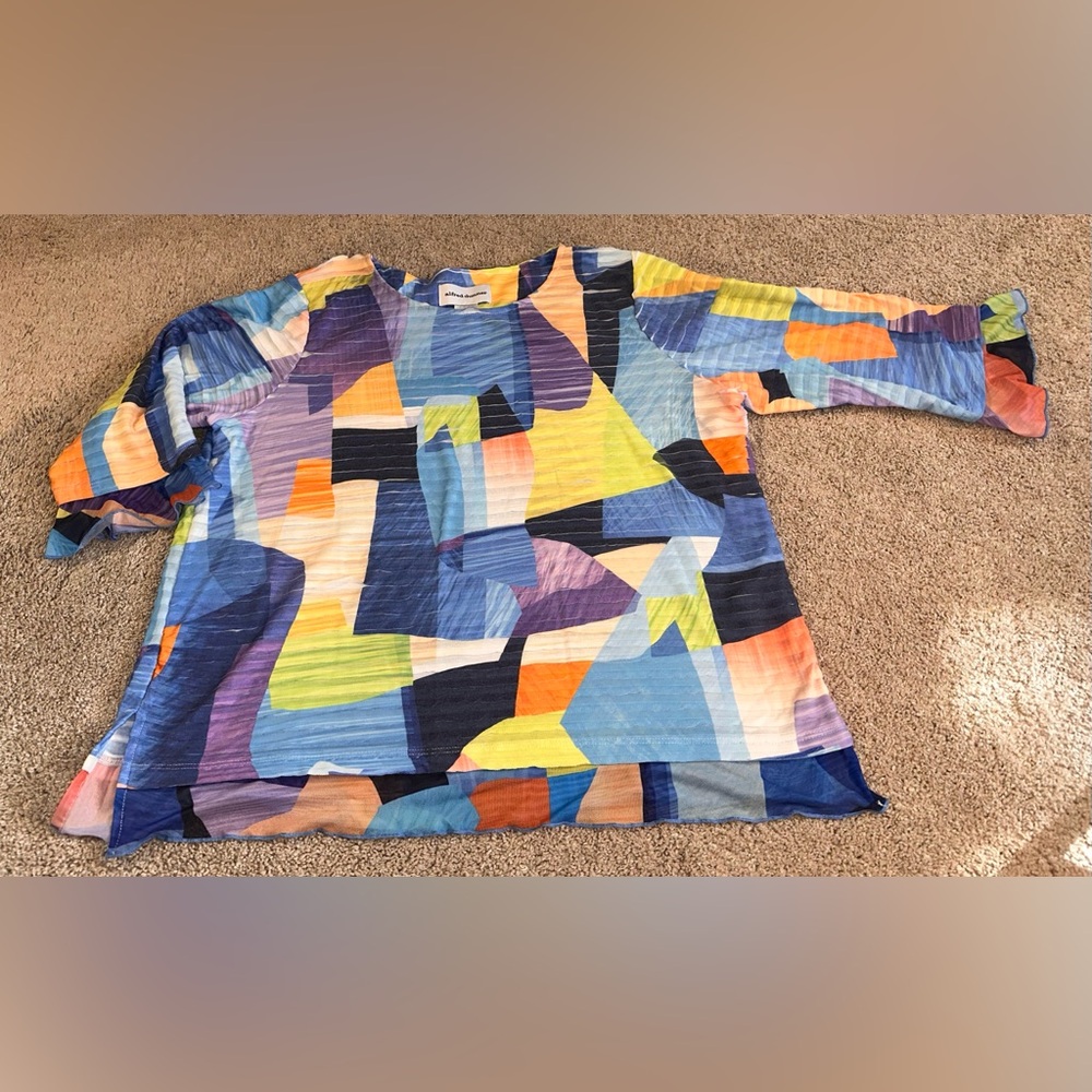 Alfred Dunner Multicolor Abstract Top. Size M
